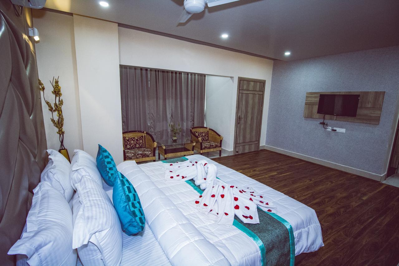 Hotel Welkin Residency Tezpur Экстерьер фото