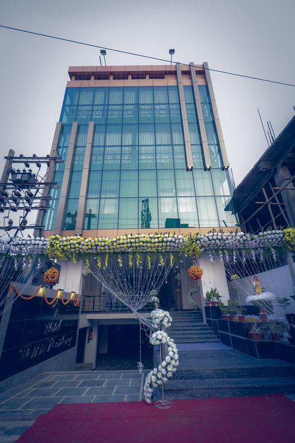 Hotel Welkin Residency Tezpur Экстерьер фото
