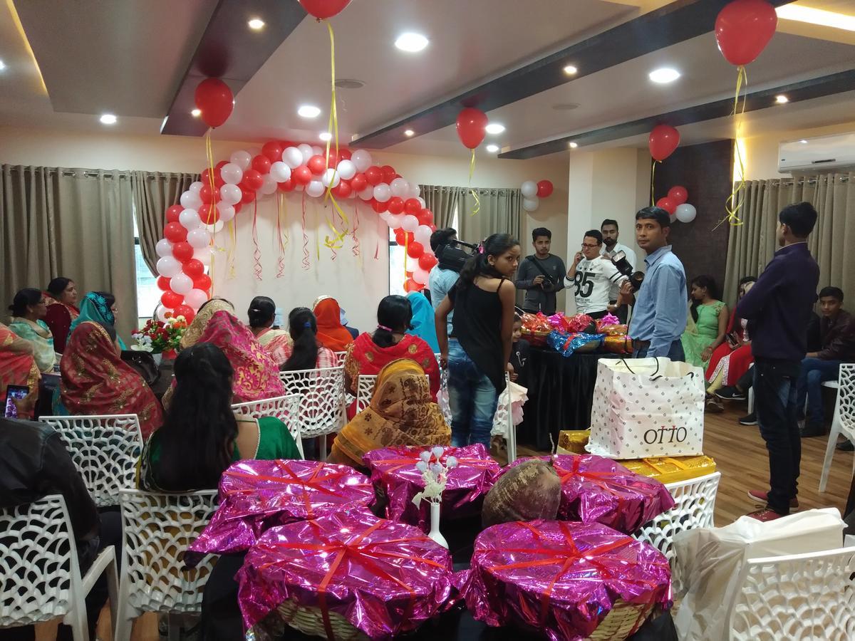Hotel Welkin Residency Tezpur Экстерьер фото
