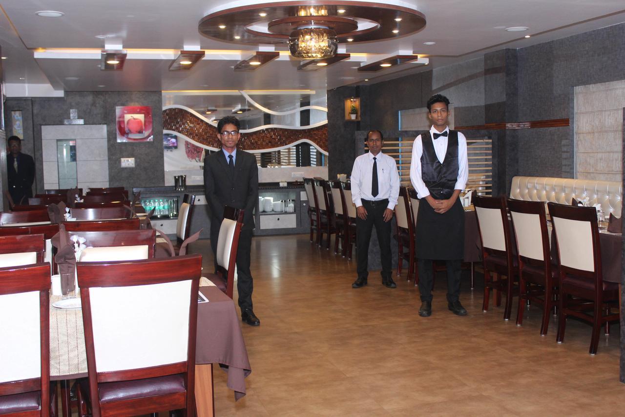 Hotel Welkin Residency Tezpur Экстерьер фото